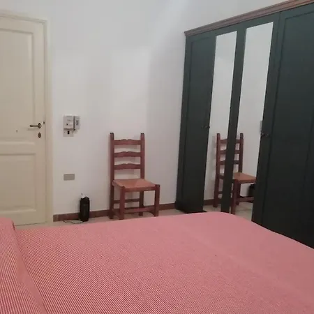 Apartamento Affittasardegna-quadri Mimose *