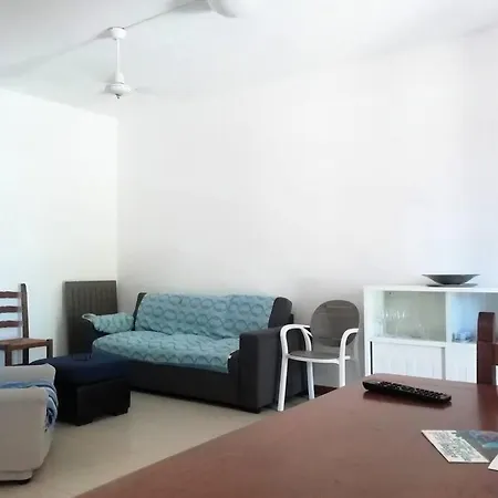 Affittasardegna-quadri Mimose Apartamento *